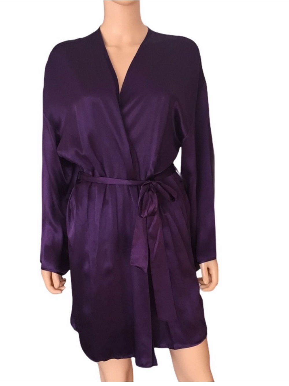 Vintage 90s Victoria secret purple 100% silk robe size S golden label